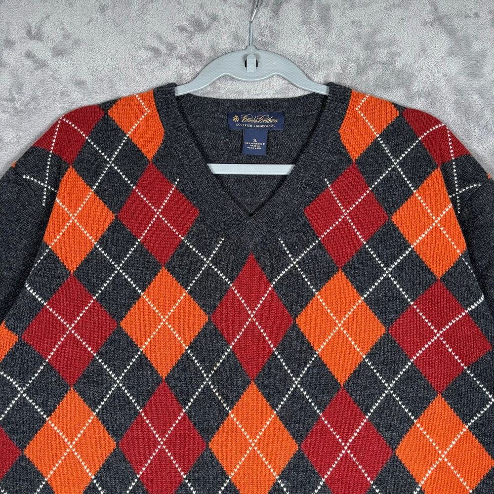 Vintage Brooks Brothers Lambswool Argyle V-Neck Sweater XL Made in Hong Kong - Picture 4 of 6